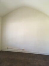 224 Elefa St in Roseville, CA - Foto de edificio - Building Photo