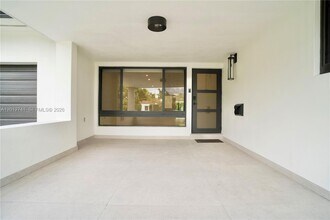 8811 Carlyle Ave in Surfside, FL - Building Photo - Building Photo