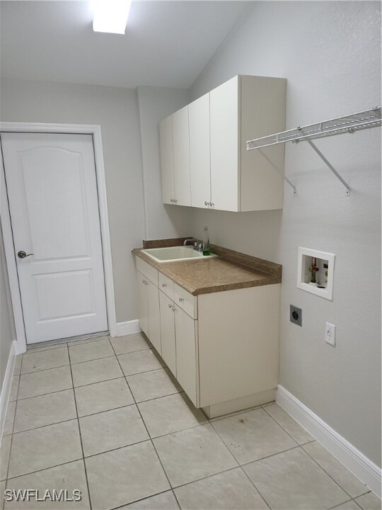 3620 NW 3rd Terrace in Cape Coral, FL - Building Photo