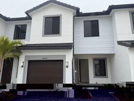 34435 SW 189th Ct in Homestead, FL - Building Photo