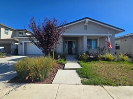 3748 Tate St in Turlock, CA - Building Photo