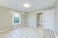 3516 Orange St photo'