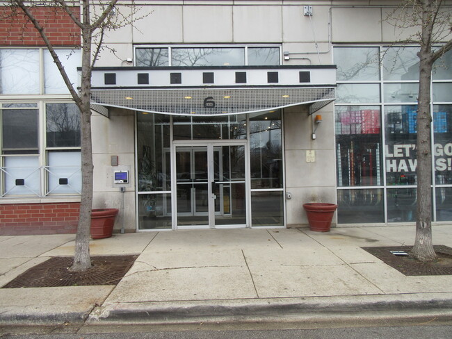 property at 6 S Laflin St
