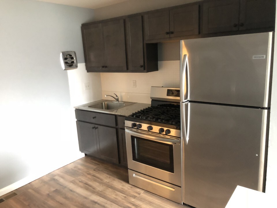 814 Schirmer St in St. Louis, MO - Building Photo