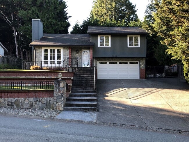 property at 1343 222nd Pl NE
