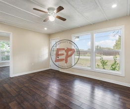 4717 Meyers Ln in Bellmead, TX - Building Photo - Building Photo