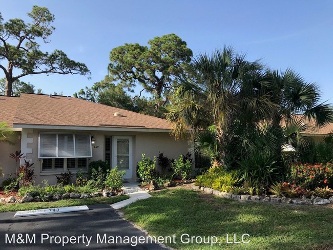 749 N Jefferson Ave in Sarasota, FL - Building Photo - Building Photo