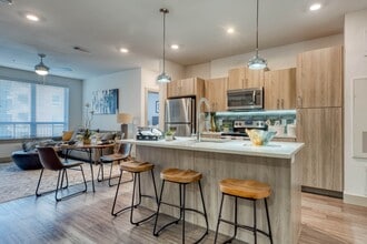 Infinity at the Rim in San Antonio, TX - Building Photo - Building Photo