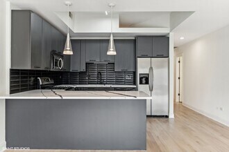 1601 S State St in Chicago, IL - Building Photo - Building Photo