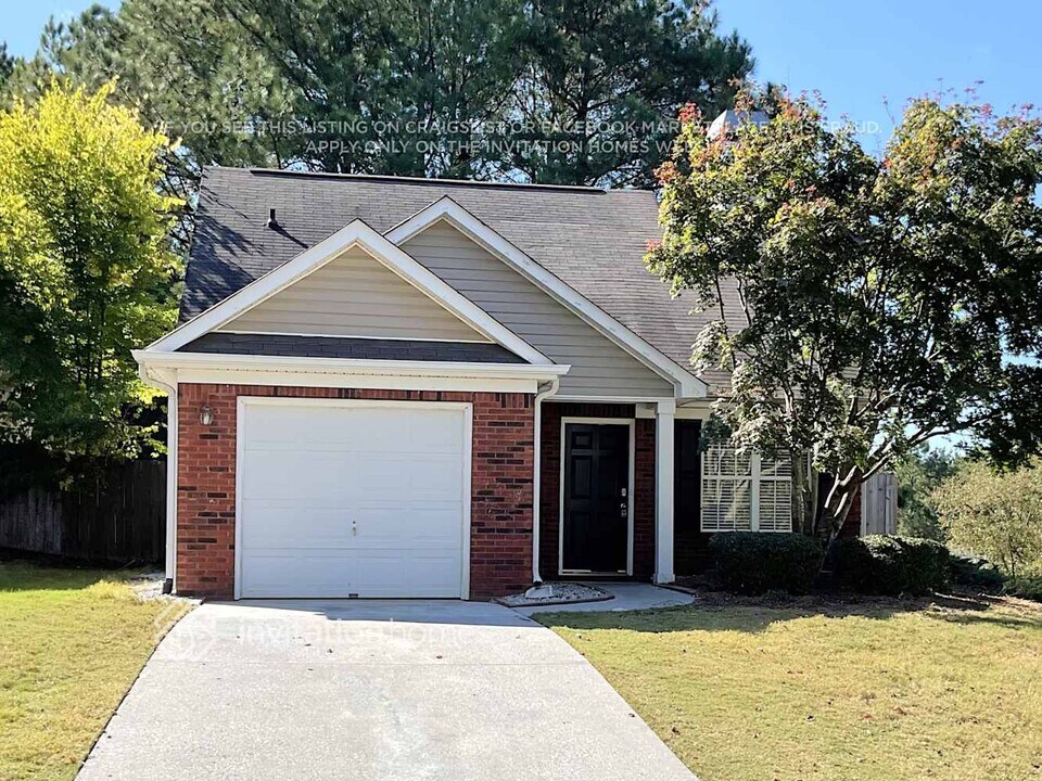 145 Stoneforest Dr in Woodstock, GA - Building Photo