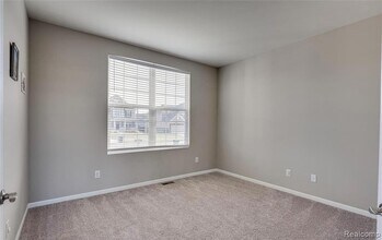 2274 Findley Cir in Lake Orion, MI - Foto de edificio - Building Photo
