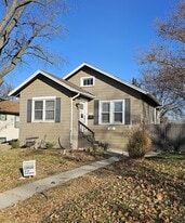 185 S Pick Ave in Elmhurst, IL - Building Photo