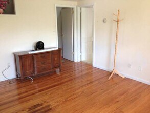 20 Cedar St in Edison, NJ - Building Photo - Building Photo