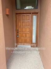 8220 W Raintree Dr NE in Albuquerque, NM - Building Photo - Building Photo
