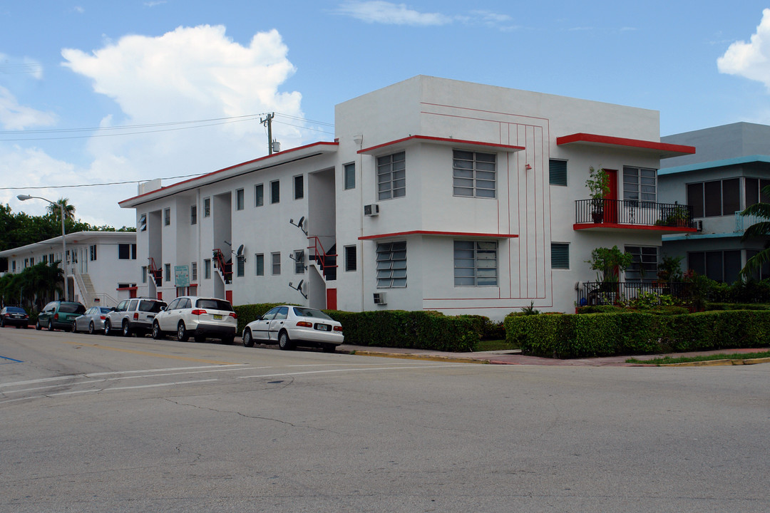 1300 Euclid Ave in Miami Beach, FL - Foto de edificio