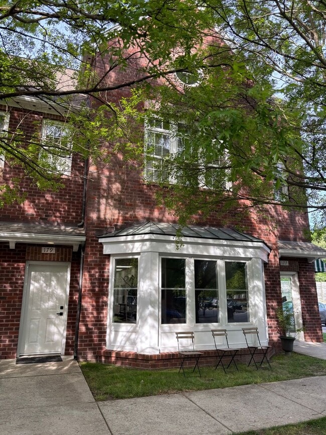 179 Herman Melville Ave in Newport News, VA - Building Photo - Building Photo