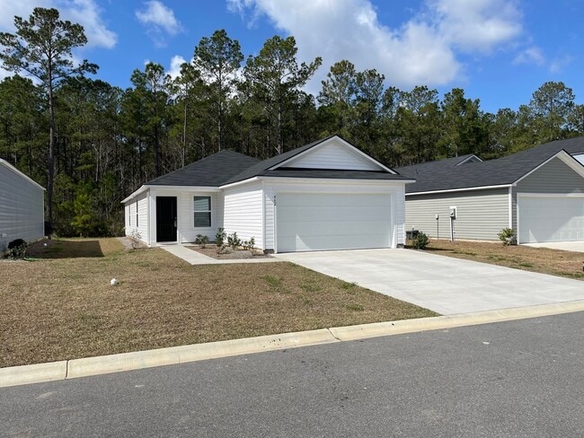 property at 462 Ladyfish Lp NW