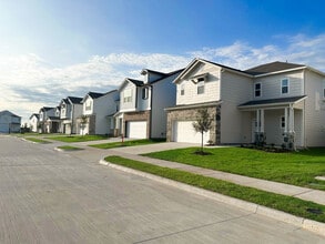 The Residences at Harrison Park in Melissa, TX - Building Photo - Building Photo