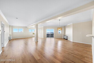 300 Ocean Ave N in Long Branch, NJ - Building Photo - Building Photo