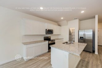 6450 Blue Trl in Arlington, TX - Building Photo - Building Photo