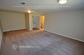 7653 W 105th St, Unit 1814 in Palos Hills, IL - Building Photo - Building Photo