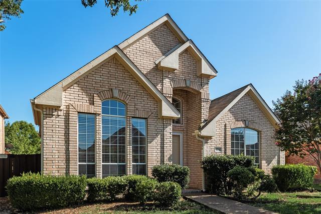 2716 Carnation Dr in Richardson, TX - Foto de edificio