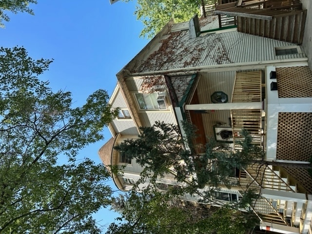 1834 W Byron St in Chicago, IL - Building Photo - Building Photo