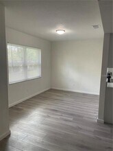 9917 Sweepstakes Ln in Orlando, FL - Building Photo - Building Photo