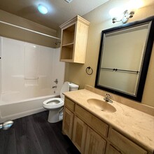 117 New Dallas Hwy in Lacy Lakeview, TX - Building Photo - Building Photo