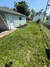 1016 Hampshire Rd in Dayton, OH - Building Photo - Building Photo