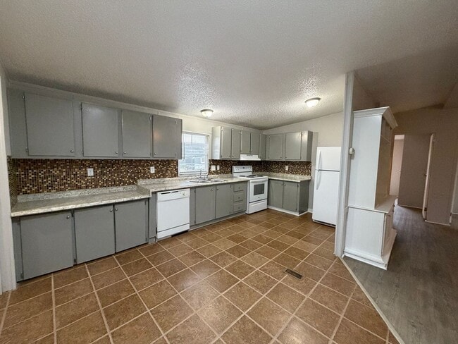 6437 Spring Place Rd SE in Cleveland, TN - Building Photo - Building Photo