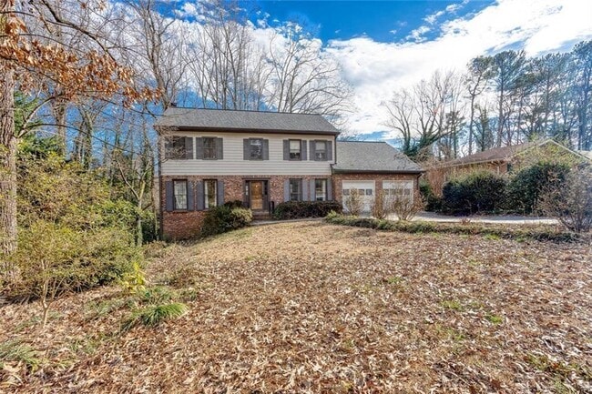 1049 Seven Springs Cir NE in Marietta, GA - Building Photo - Building Photo
