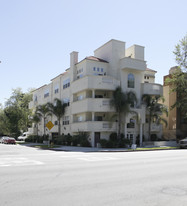 4442 Coldwater Canyon Ave Apartments