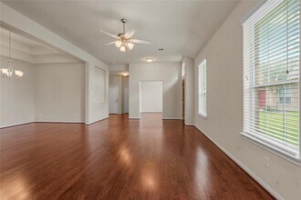 7228 S Boulder Cliff Ln in Humble, TX - Building Photo - Building Photo