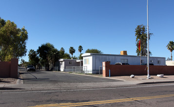 Chaparral Mobile Village in Tempe, AZ - Building Photo - Building Photo