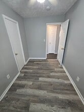 782-784-784 Derrer Rd in Columbus, OH - Building Photo - Building Photo