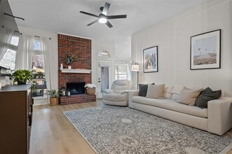 6808 Cedar Shadow Dr in Dallas, TX - Building Photo - Building Photo