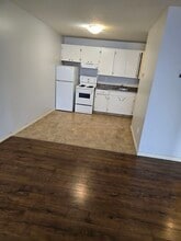 2116 Rose St in Regina, SK - Building Photo - Building Photo
