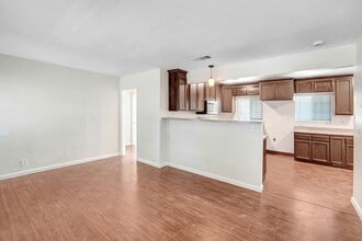 4718 N E St in San Bernardino, CA - Building Photo - Building Photo