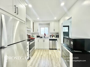 186 Natchez Rd in Kitchener, ON - Building Photo - Building Photo