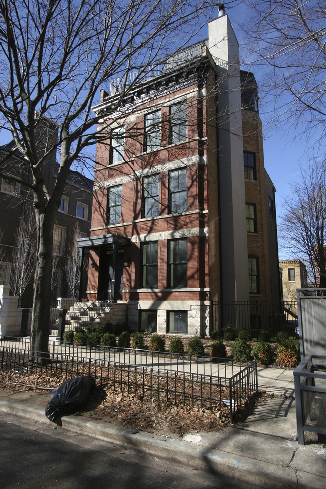 1816 N Mohawk St in Chicago, IL - Building Photo - Building Photo