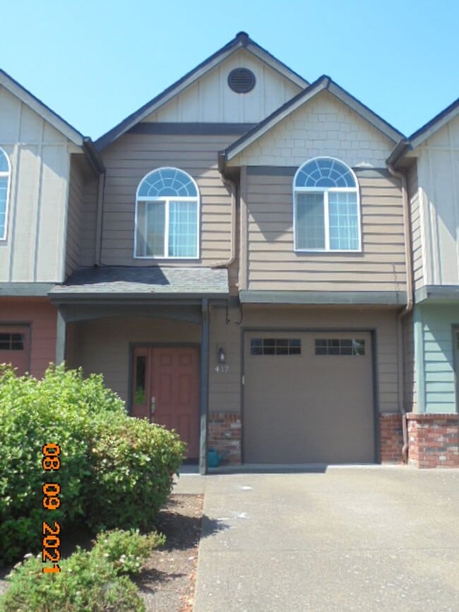 property at 417 SW Pemberly Loop