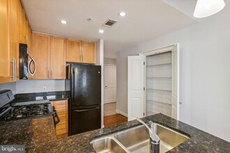 820 N Pollard St in Arlington, VA - Building Photo - Building Photo
