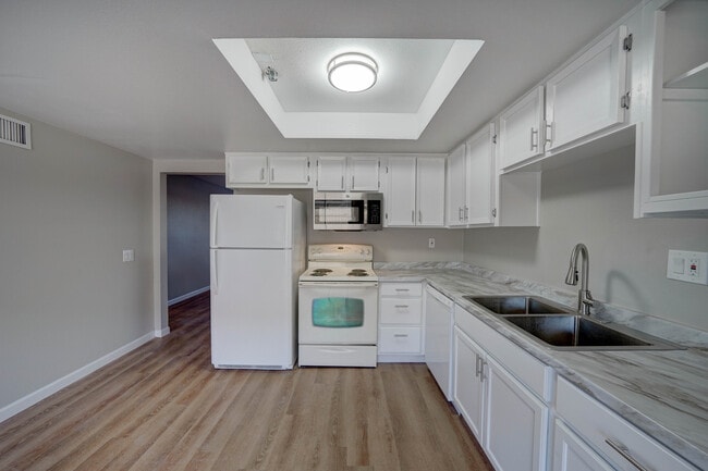 5301 W Campbell Ave, Unit 2