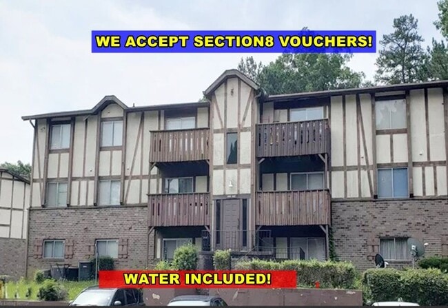 property at 1505 Camelot Dr