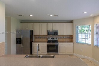 15831 SW 101st St in Miami, FL - Building Photo - Building Photo