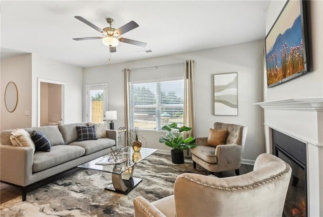 property at 553 Cygnet Ln