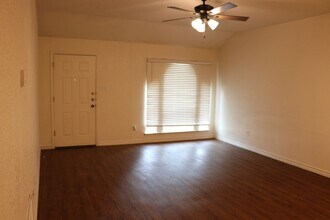 4600 Waterproof Dr in Killeen, TX - Building Photo - Building Photo