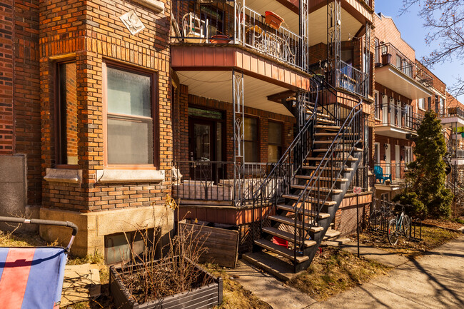 2607 Chapleau St in Montréal, QC - Building Photo - Building Photo