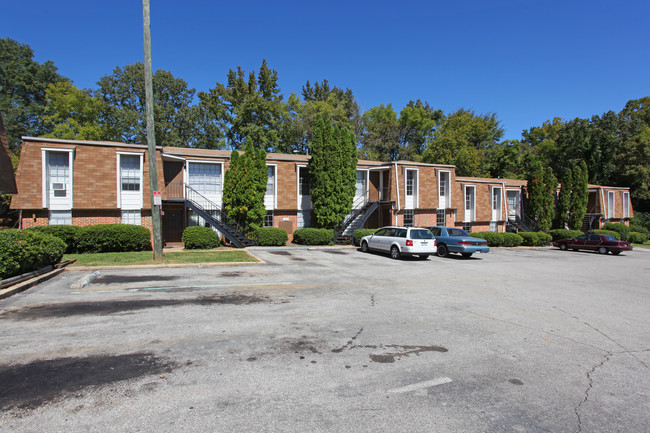 Amberwood Apartments